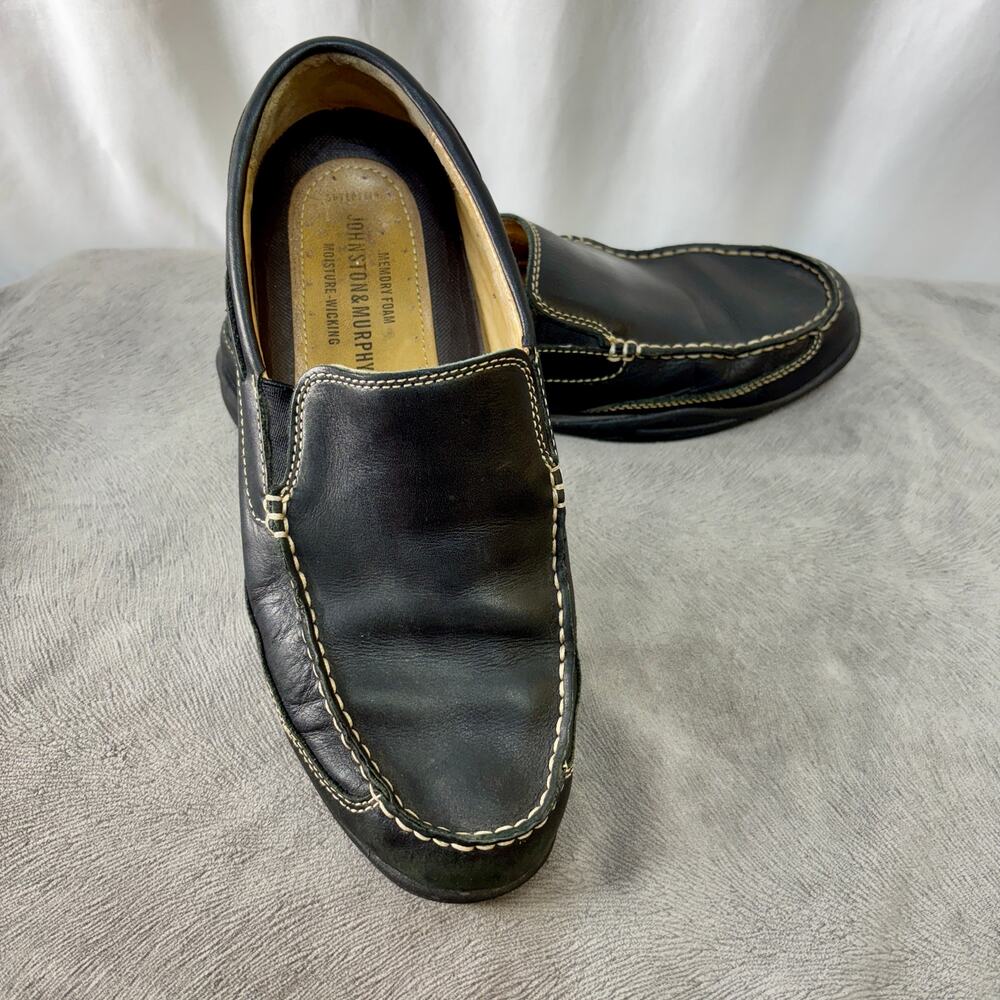 Johnston & Murphy Slip-On Shoes Men US 9.5M Black Sheepskin 25-0451 Vibram Sole